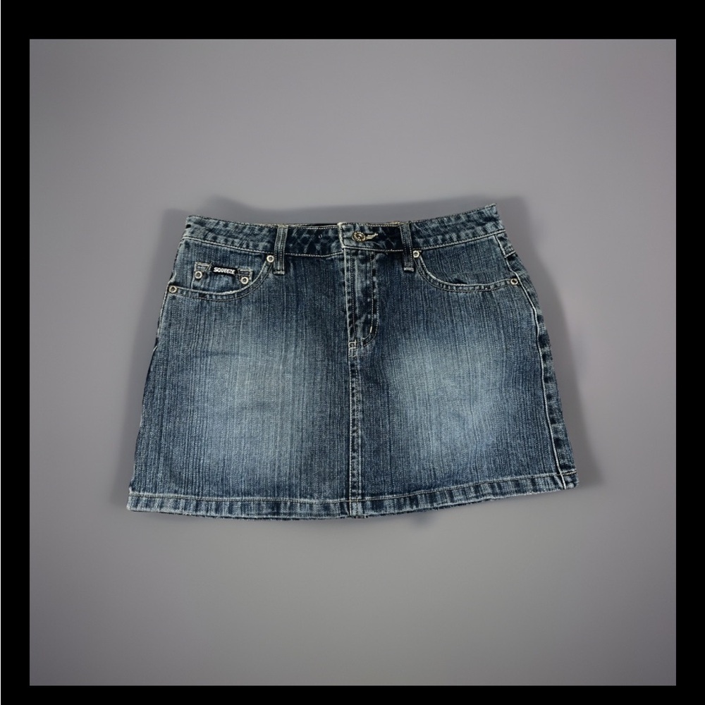 Vintage Y2K Squeeze Low Rise 5 Pocket Blue Jean Cotton Denim Micro Mini Skirt